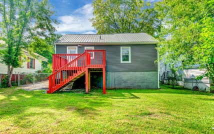 705 Oglewood Ave Knoxville, TN 37917 - Photo 6