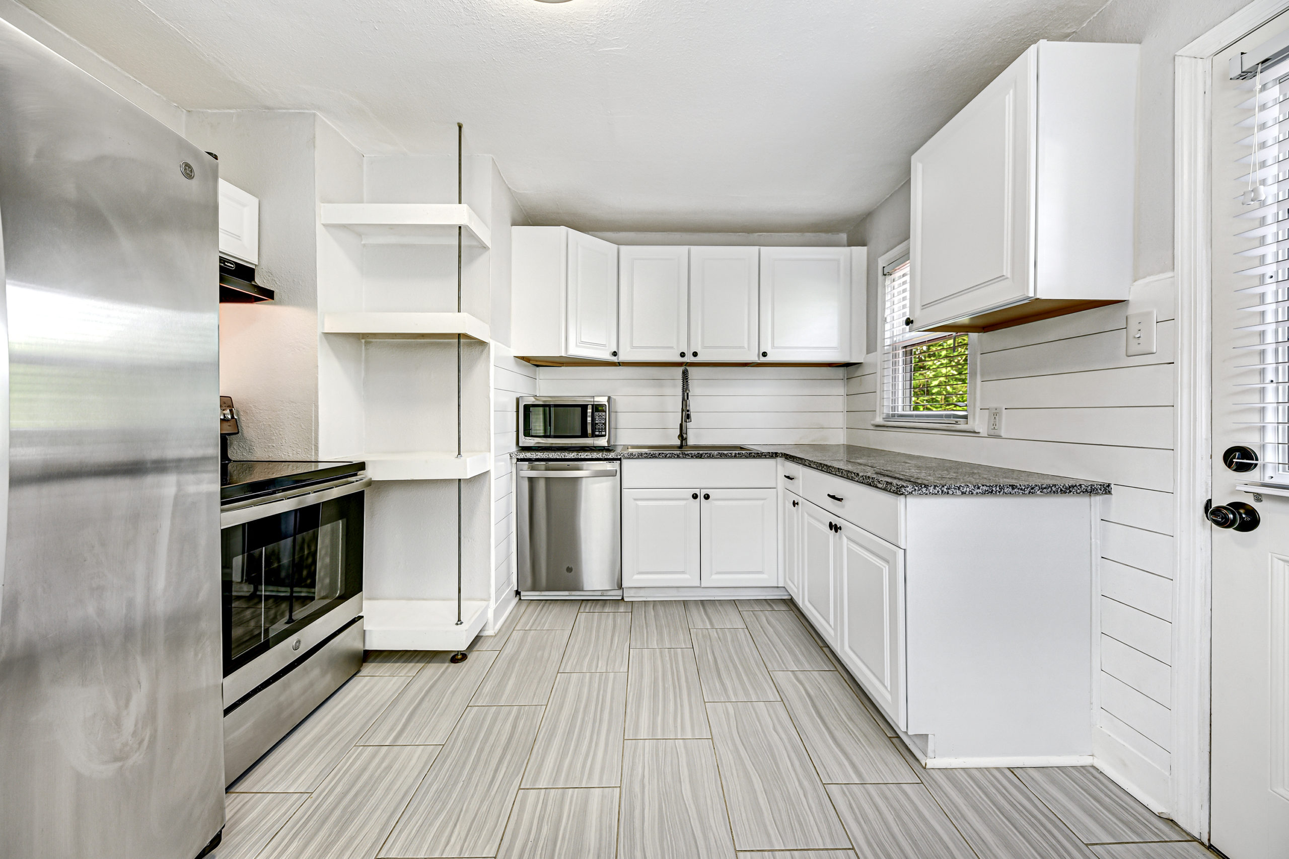 39 Chestnut Drive, Norris, TN 37828 - Photo 10