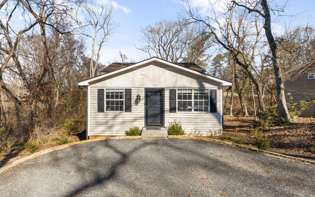 306 SW Kingston Court, Knoxville, TN 37919 - Photo 2