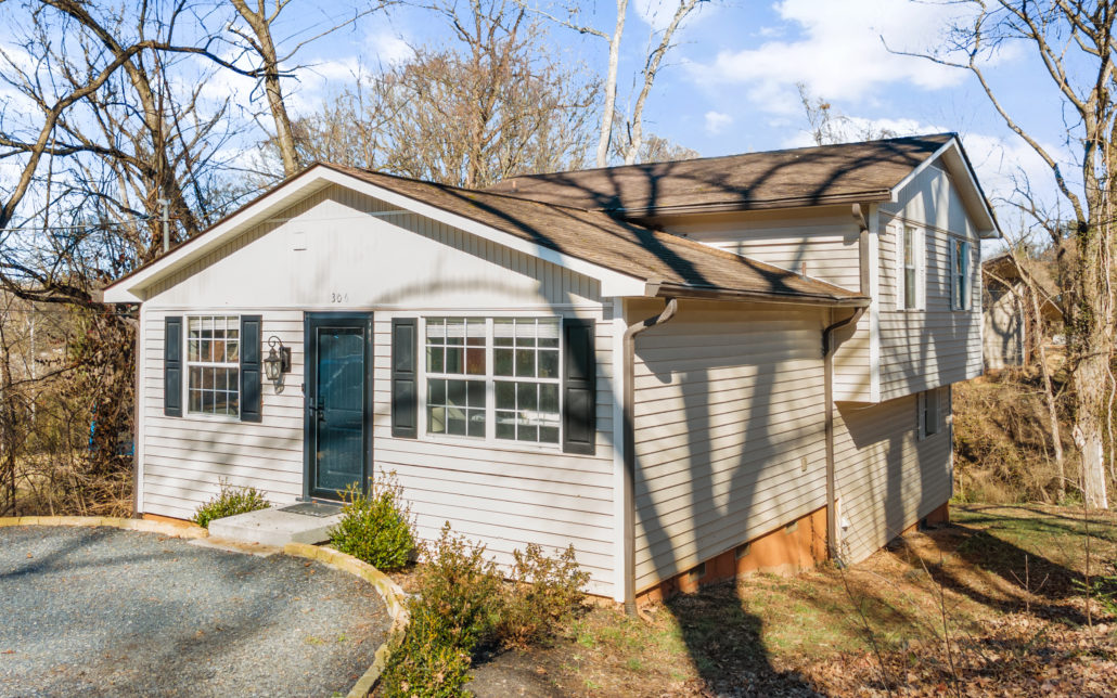 306 SW Kingston Court, Knoxville, TN 37919 - Photo 3