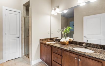 445 W Blount Ave - Photo 19