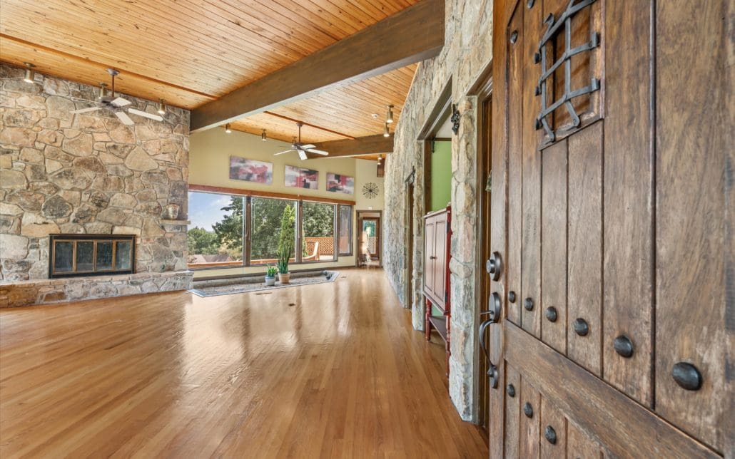 411 Orchard Knob Road, Clinton, TN 37716 - Photo 13