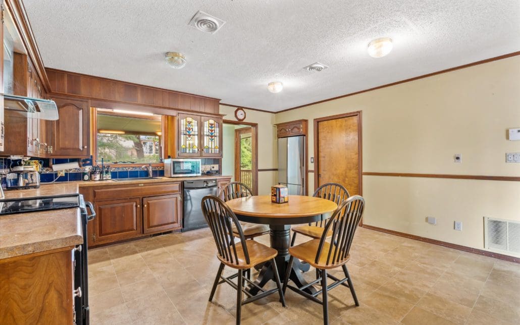 411 Orchard Knob Road, Clinton, TN 37716 - Photo 23