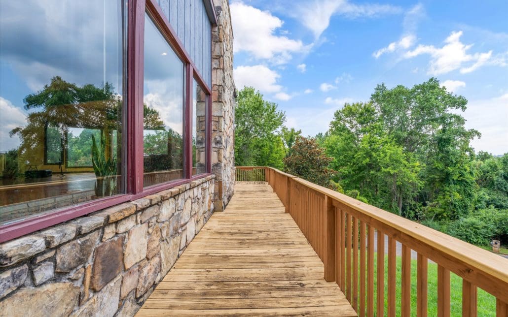 411 Orchard Knob Road, Clinton, TN 37716 - Photo 7
