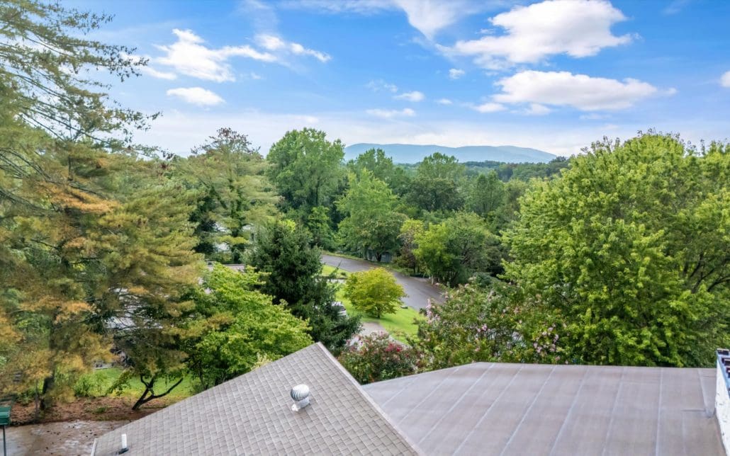 411 Orchard Knob Road, Clinton, TN 37716 - Photo 35