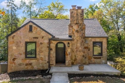6001 E Governor John Sevier Hwy, Knoxville, TN 37924