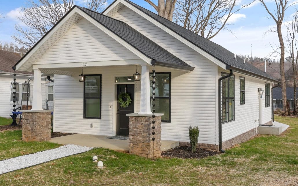 1117 Hiawassee Ave, Knoxville, TN 37917 - Photo 1