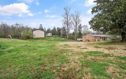 306 Shoopman Lane, Oliver Springs, TN 37840 - Photo 4