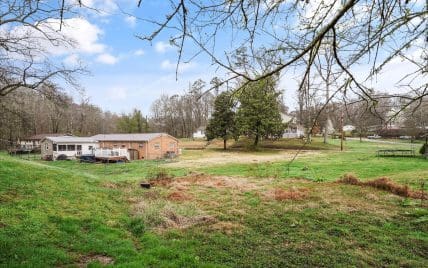 306 Shoopman Lane, Oliver Springs, TN 37840 - Photo 7