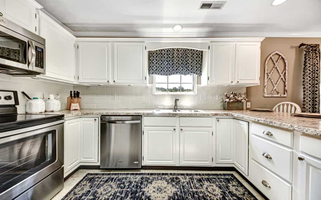 300 Ashworth Trl Powell, TN 37849 - Photo 16